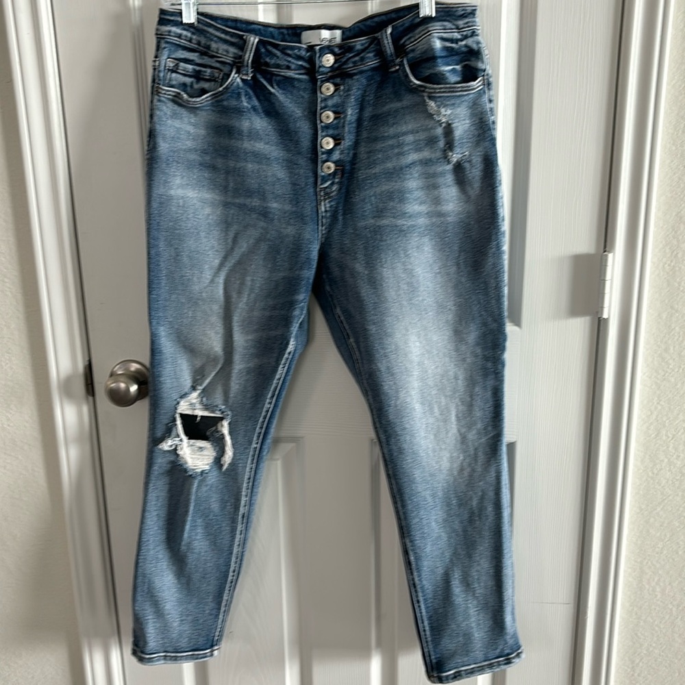 Vervet Button Fly Jeans